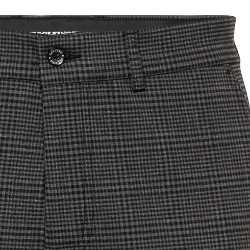 THE CHECKED TROUSER